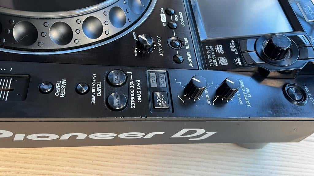 Pioneer CDJ 2000 NEXUS 2 (x2), Muziek en Instrumenten, Dj-sets en Draaitafels, Ophalen, Zo goed als nieuw, Dj-set, Pioneer