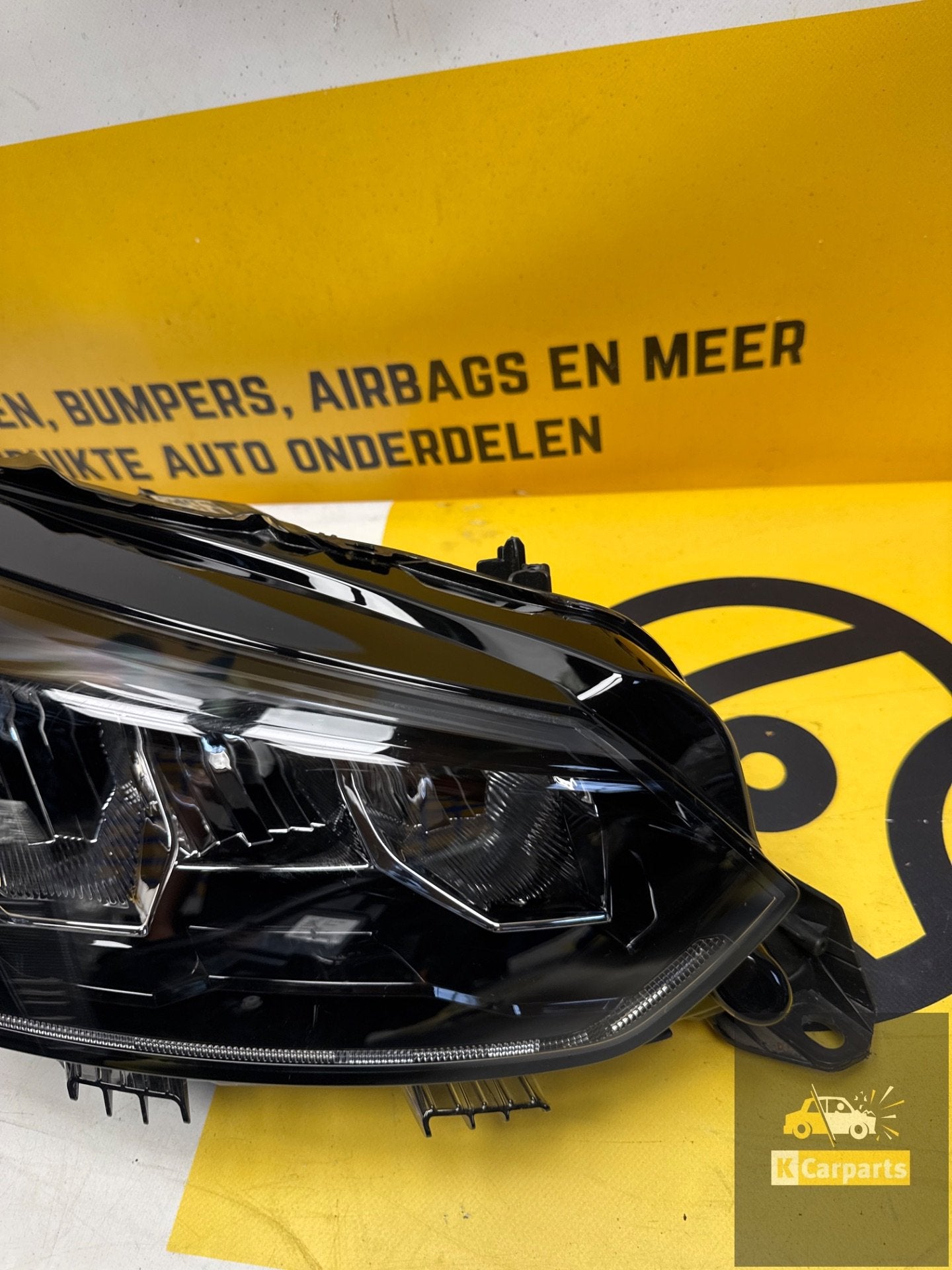 Koplamp PEUGEOT Rechts 208 II 2 2008 II 2 LED 19-23, Auto-onderdelen, Info@fabrikant.eu, Fabrikantstraat 1
1000 AA  Amsterdam, NL