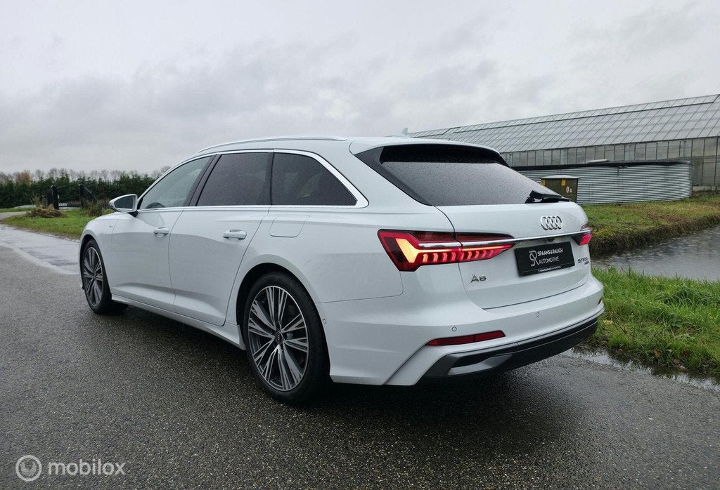 Audi A6 Avant 50 TFSI e Quattro 3x S-Line / Navi / Nieuwst., Auto's, Automaat, 77 km/l, Gebruikt, Zwart