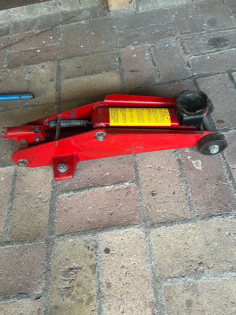 Robuuste Garagekrik - Gebruikt maar functioneel, Auto diversen, Ophalen, Gebruikt, Hydraulisch, Garagekrik