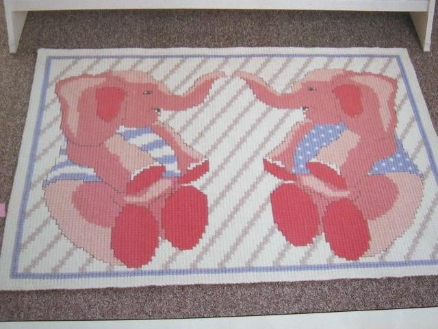 Borduurpatroon  Olifantjes  4691 do, Verzenden, Nieuw, Handborduren, Patroon