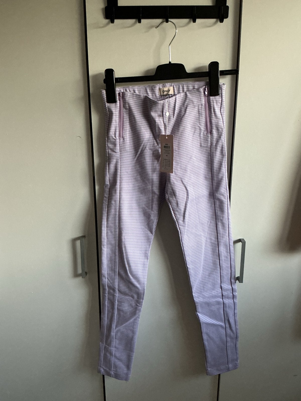 ONLY geruite legging met ritsen - Nieuw met kaartjes, Ophalen of Verzenden, Nieuw, Meisje, Broek