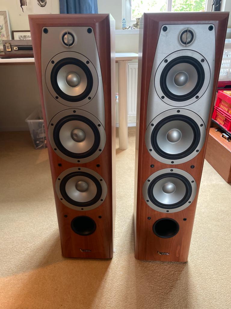 Infinity Alpha 40 Vloerstaande Luidsprekers (Paar), Zo goed als nieuw, 120 watt of meer, Front, Rear of Stereo speakers, Ophalen