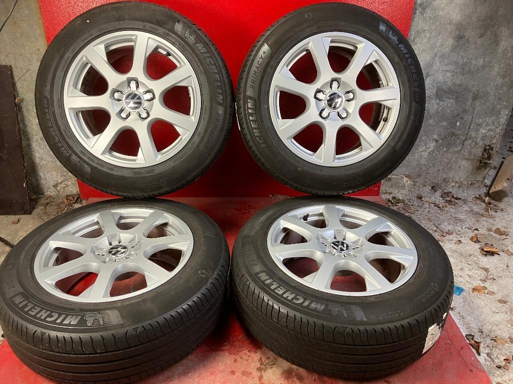 Lichtmetalen velgen Volkswagen Tiguan 215/65R17 Michelin, ., Banden en Velgen, 17 inch, Ophalen of Verzenden
