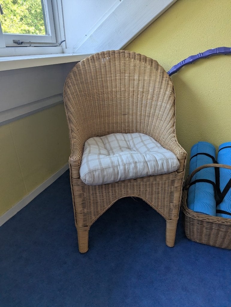 Set van 4 Rotan Stoelen (Riet), Ophalen, Bruin, Stof, Zo goed als nieuw