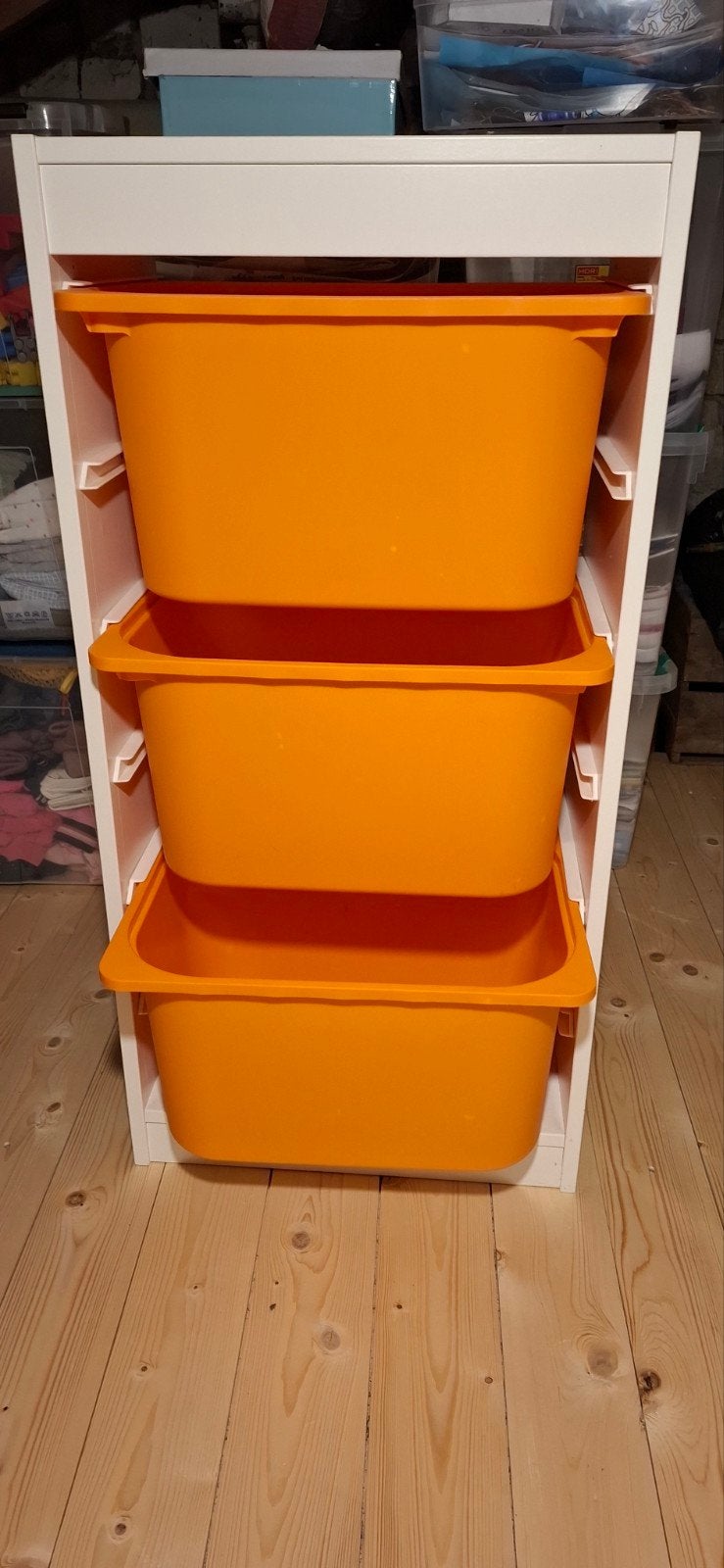 IKEA Trofast opbergrek met 3 oranje bakken, Kinderen en Baby's, Ophalen, Gebruikt, Kast