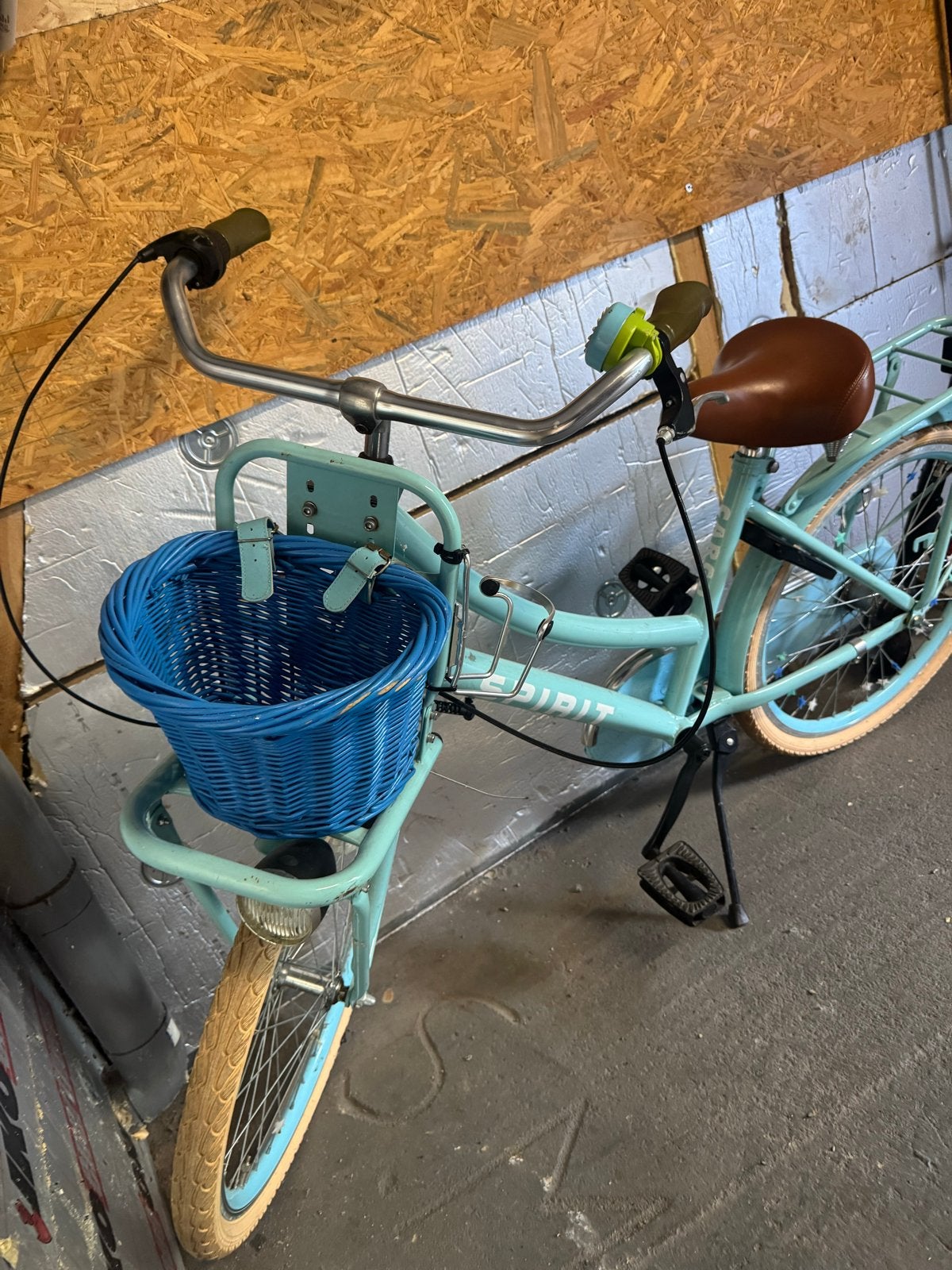 Spirit kinderfiets 20 inch met mandje, Fietsen en Brommers, Ophalen, Gebruikt, Velgrem, Handrem