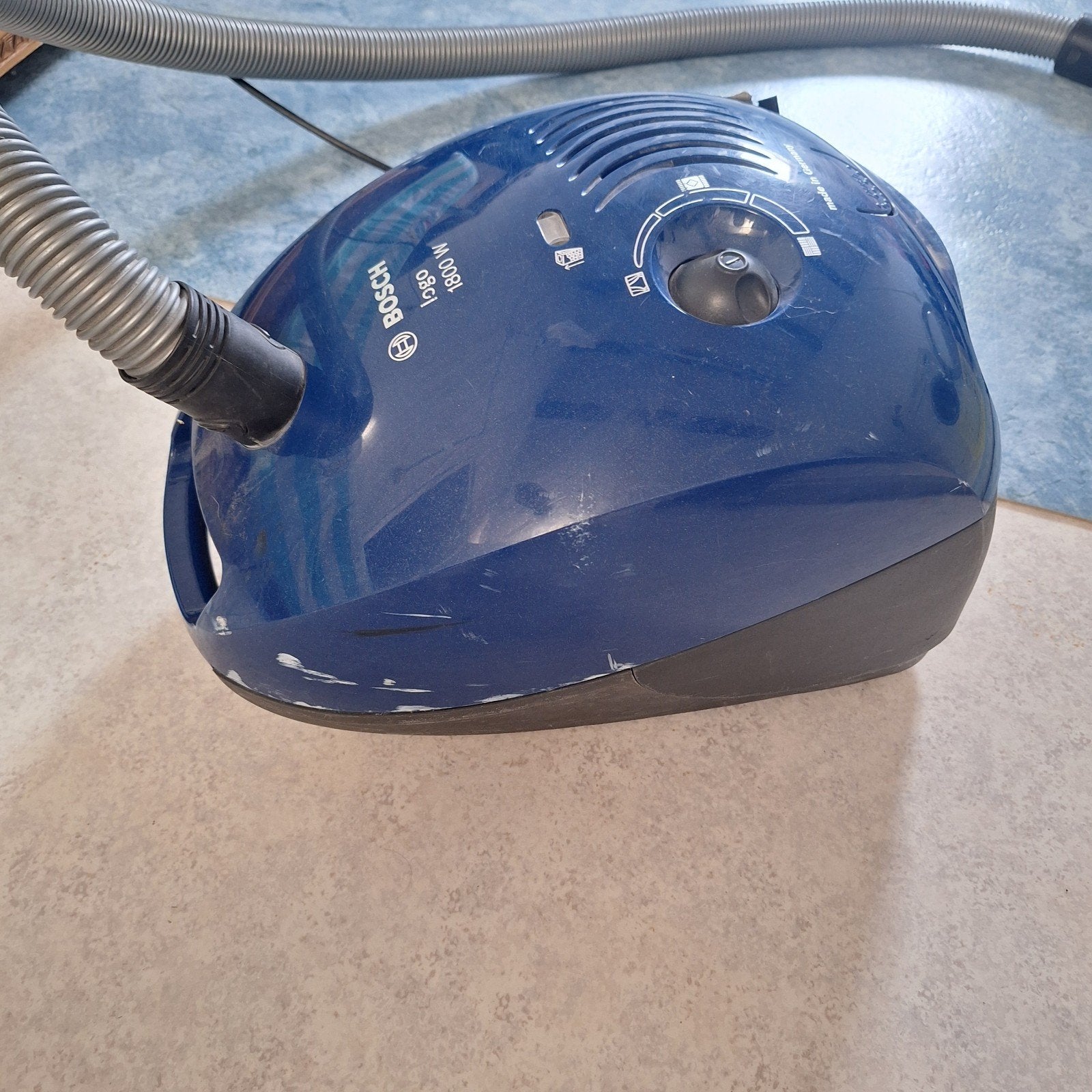 Bosch Logo 1800 W sledestofzuiger - Krachtig en betrouwbaar, Gebruikt, Bosch, Ophalen of Verzenden, 1600 tot 2000 watt