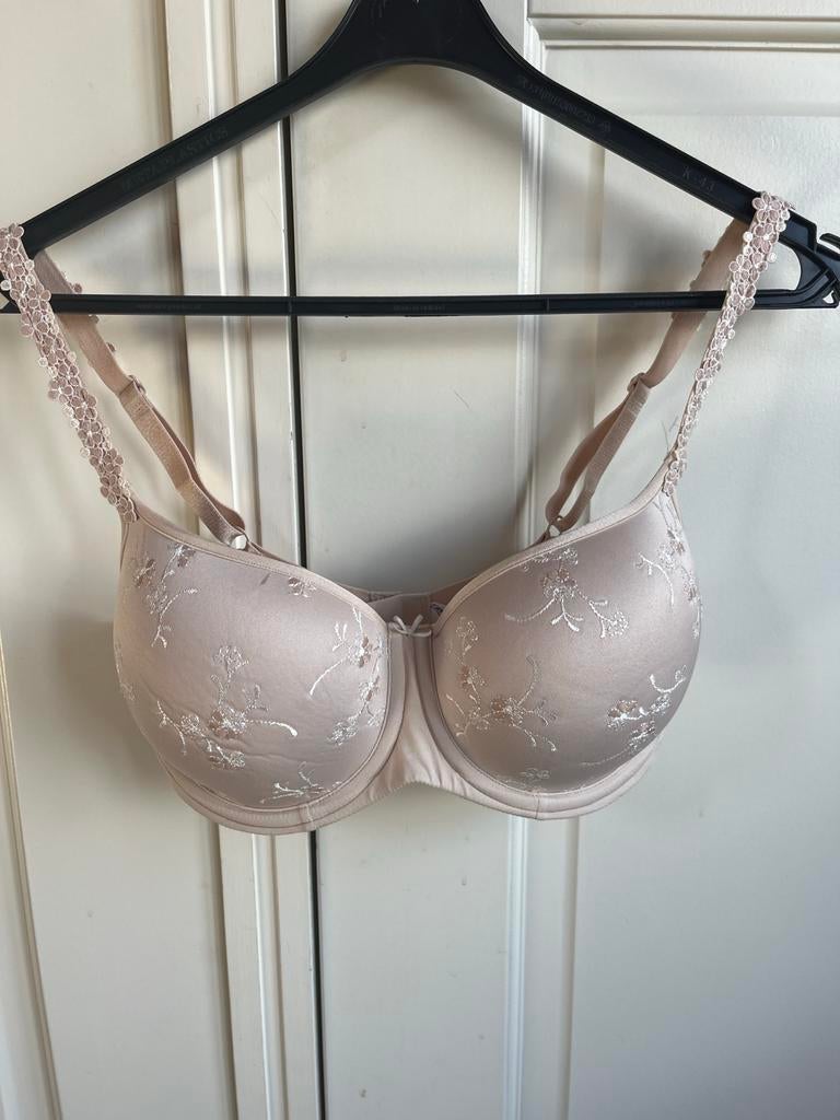 Mey huidkleurige BH 70D - Nauwelijks gedragen, Kleding | Dames, Ondergoed en Lingerie, Ophalen of Verzenden, Beige, BH
