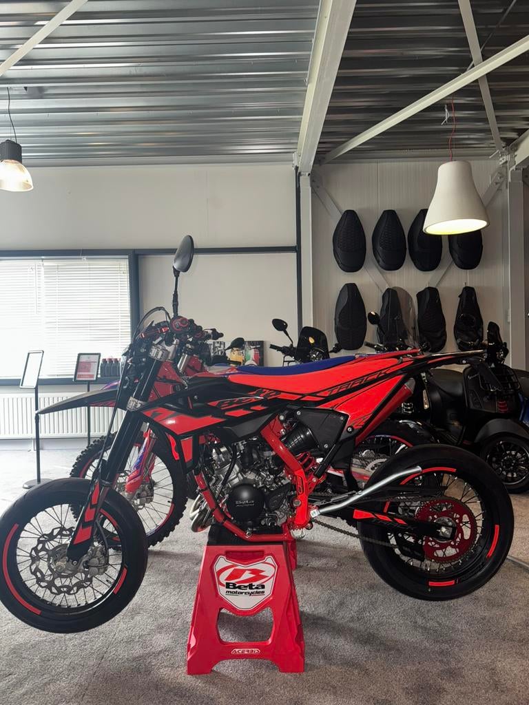 Beta rr 50 | Track | Enduro | Supermoto | Nieuw | 2026, Ophalen, 6 versnellingen, Nieuw, 50 cc