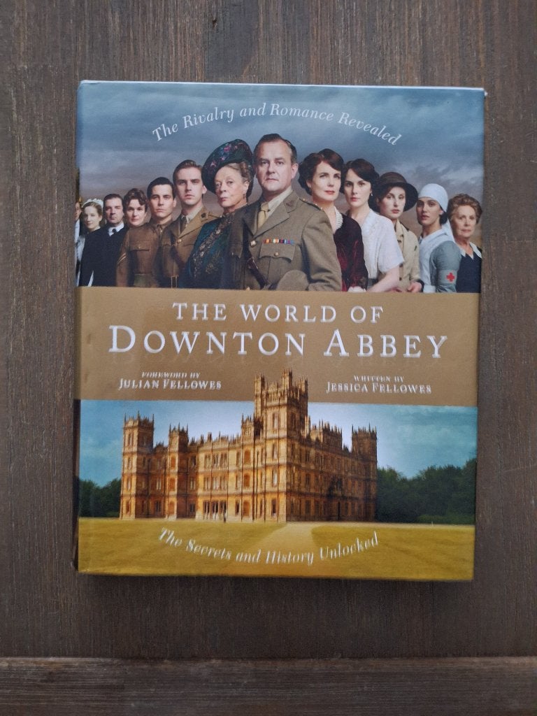 The world of Downton Abbey, Boeken, Ophalen of Verzenden, Zo goed als nieuw, Jessica Fellowes