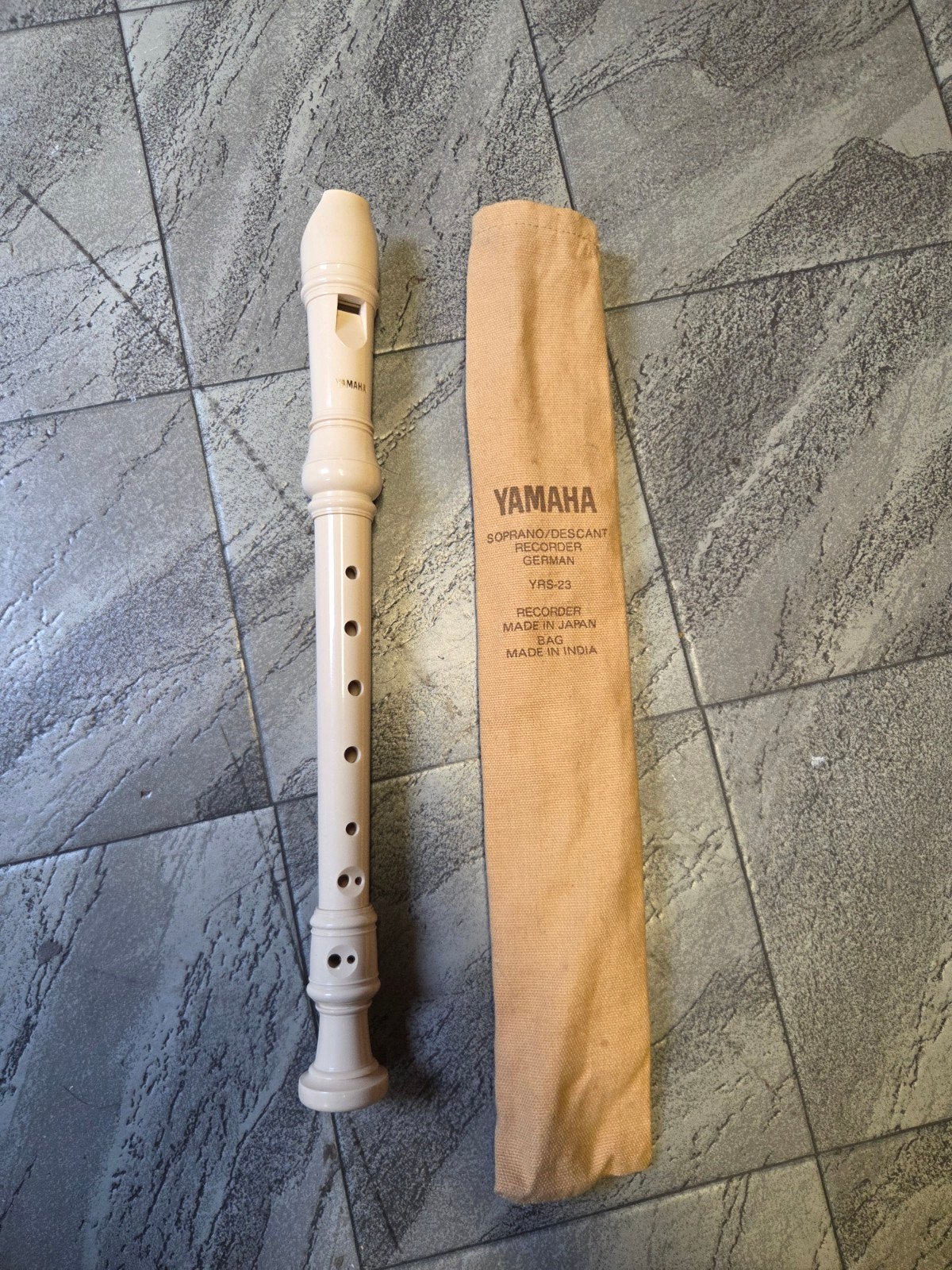 Yamaha Sopraan Blokfluit YRS-23 met hoes, Muziek en Instrumenten, Ophalen of Verzenden, Gebruikt, Sopraan of Sopranino, Met koffer, hoes of etui