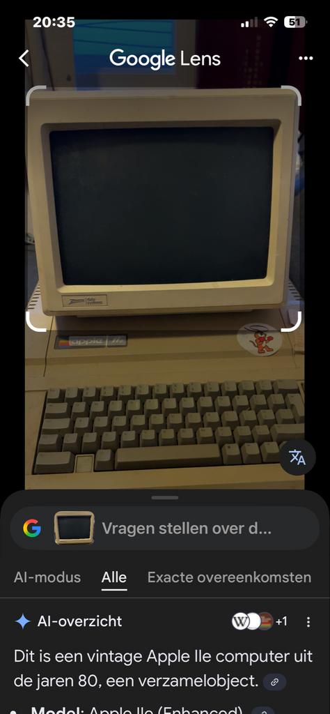 Apple IIe Retro Computer met Monitor, Ophalen