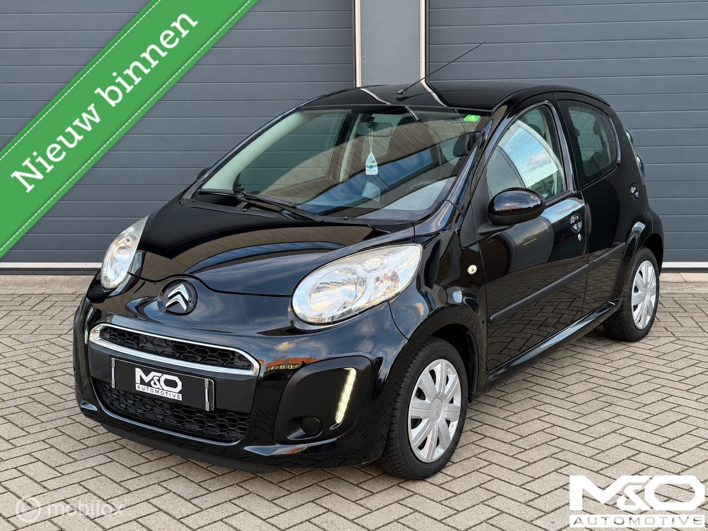 Citroen C1 1.0 EXCLUSIVE | BLACK EDITION | LED | AIRCO, Voorwielaandrijving, Stof, Gebruikt, Zwart