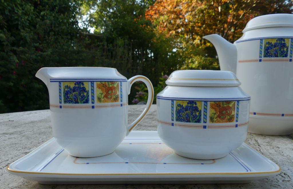 Douwe Egberts Vincent van Gogh 1990 Limited Villeroy & Boch, Huis en Inrichting, Keuken | Servies, Nieuw, Ophalen of Verzenden