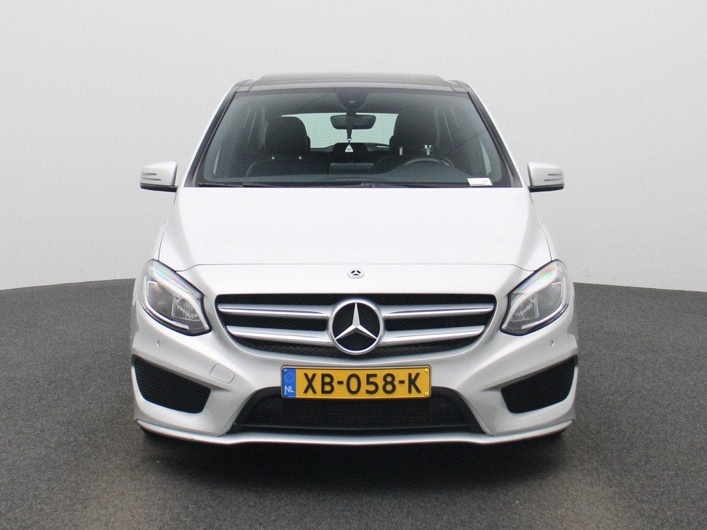 Mercedes-Benz B-klasse 180 Business Solution AMG | WORDT VER, 12 maanden, 1325 kg, Gebruikt, 4 cilinders