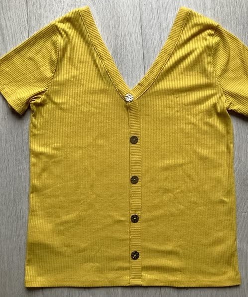 Geel shirtje / top maat M van Pimkie, Kleding | Dames, Tops, Zo goed als nieuw, Maat 38/40 (M), Geel, Korte mouw, Ophalen of Verzenden