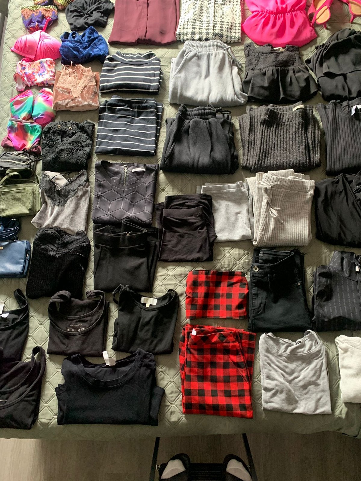 KLEDING PAKKET VOOR DAMES IN VERSCHILLENDE MATEN EN MERKEN, Ophalen of Verzenden, Zo goed als nieuw, Maat 38/40 (M)