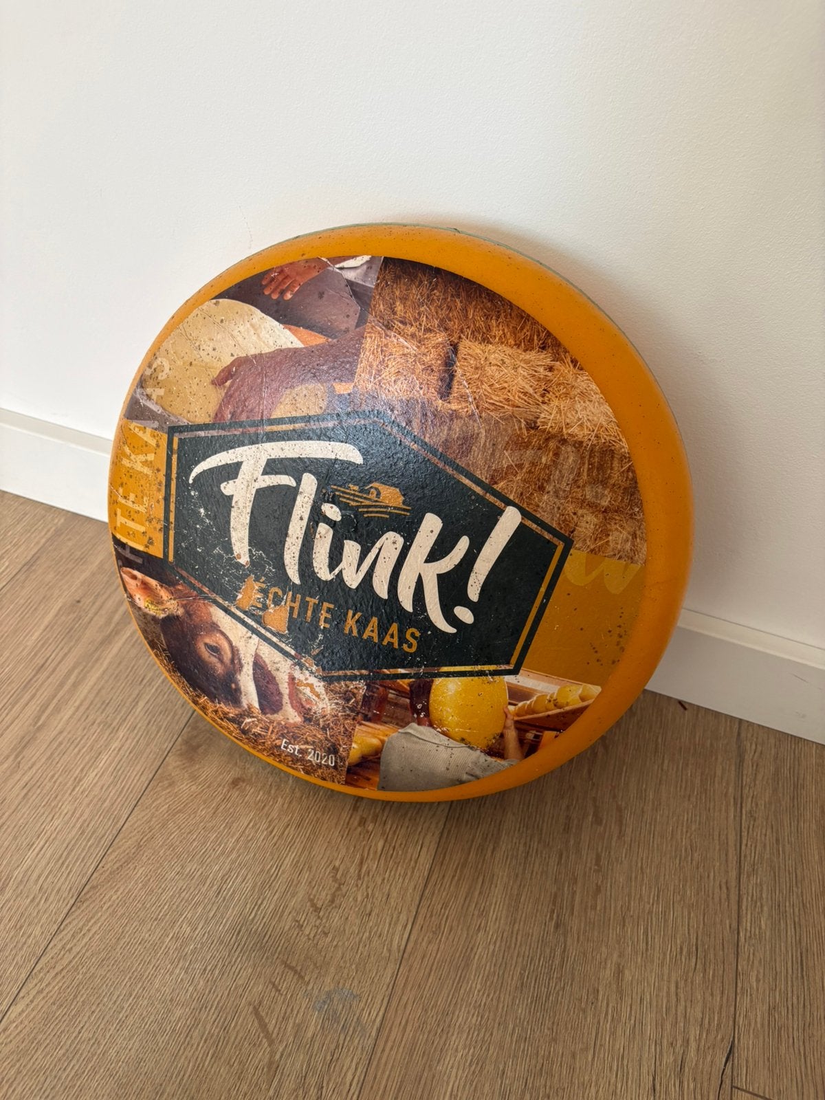 Kaas | decorstuk | hele kaas | ongeveer 30 cm, Ophalen of Verzenden, Zo goed als nieuw
