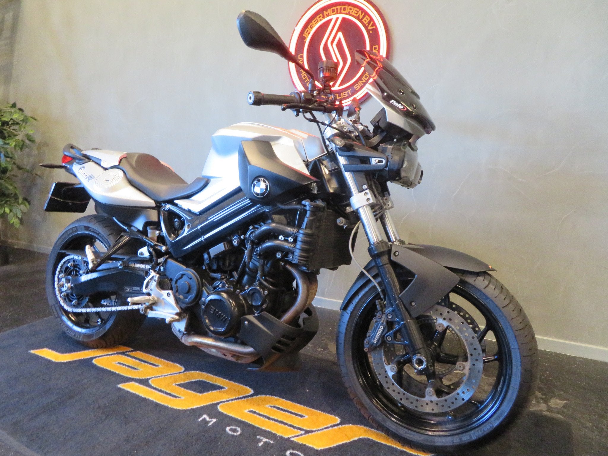 BMW F 800 R TOURING HISTORIE! (bj 2010), Motoren, Motoren | BMW, Bedrijf, 800 cc, Naked bike