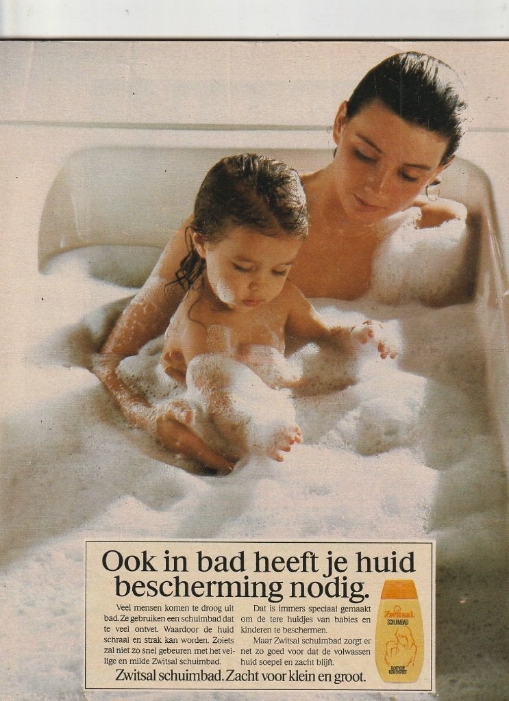 Retro reclame 1989 Zwitsal schuimbad meisje en mama, Verzenden, Overige typen