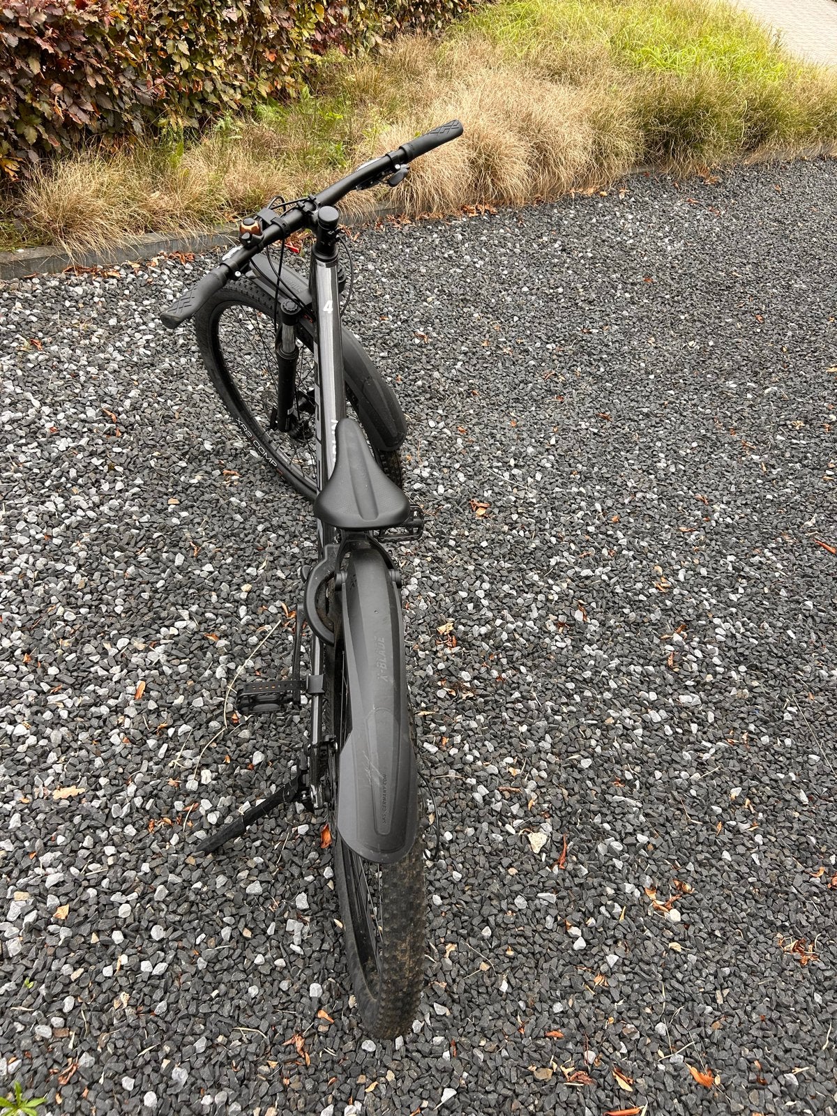 Foto 3 van Trek Marlin 5 Mountainbike - Zo goed als nieuw