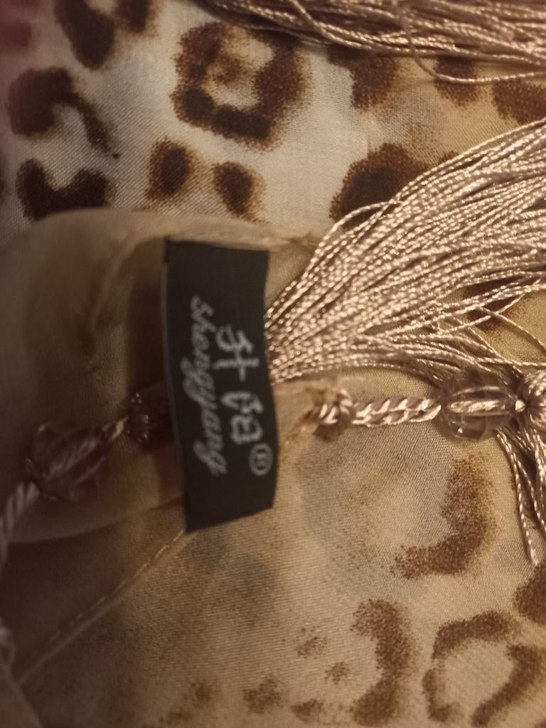 Prachtige Hele Grote Sjaal Tijgerprint Omslagdoek., Ophalen of Verzenden, Zo goed als nieuw, Maat 46/48 (XL) of groter, Sjaal