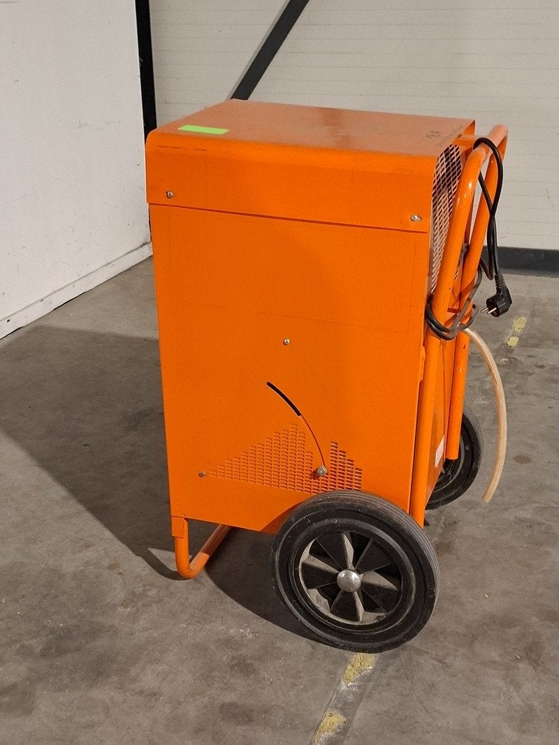TE HUUR Mobiele bouwdroger / ontvochtiger 220V, 1.5kW, Ophalen, Gebruikt
