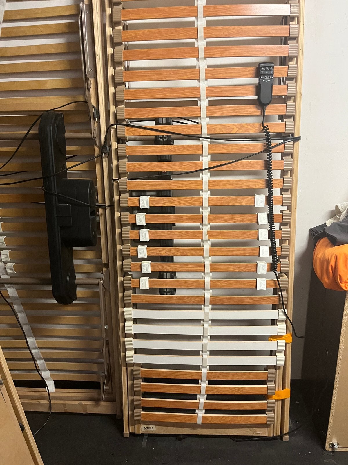 2x elektrische Lattenbodems 70x200, Ophalen, Zo goed als nieuw, Eenpersoons, 90 cm
