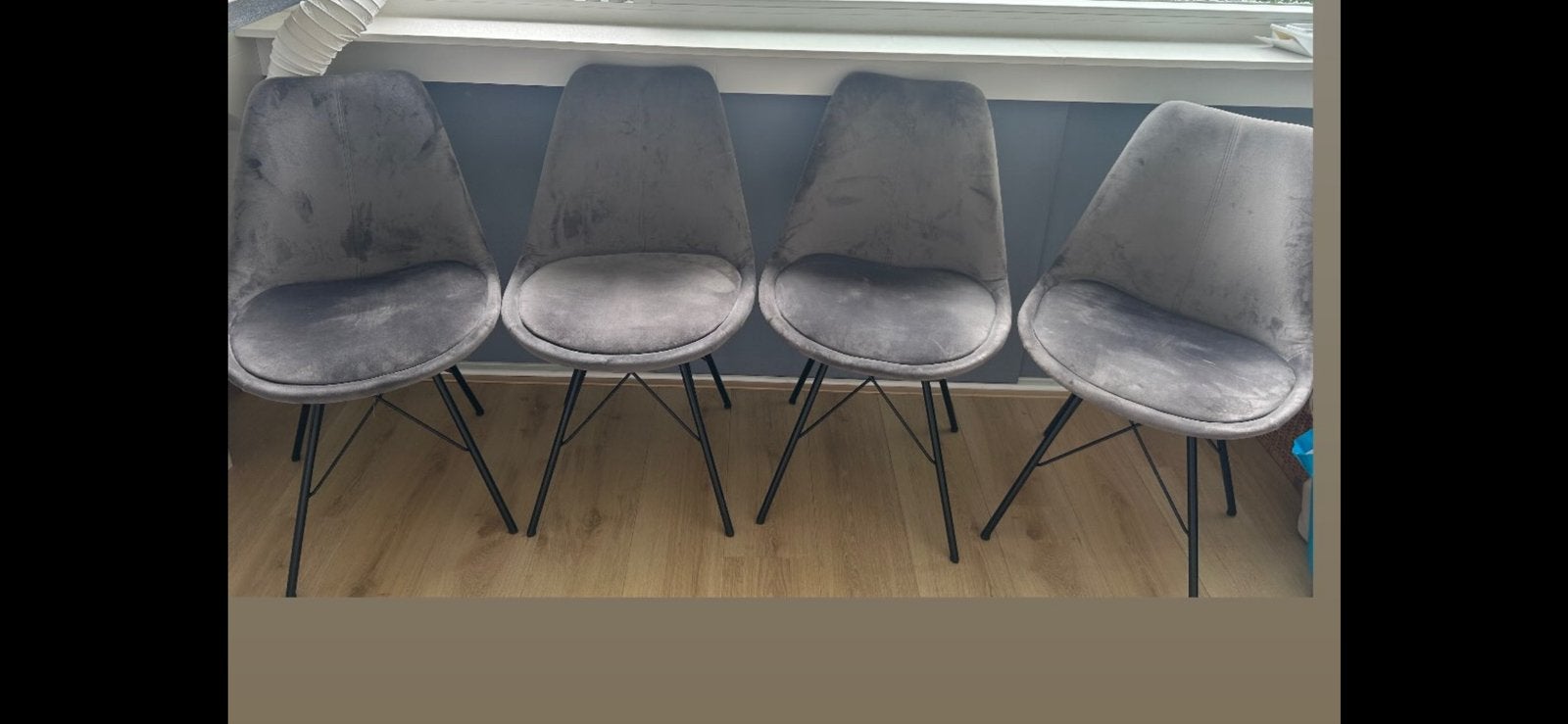 Eetkamerstoelen van Trendhopper grijs vier stuks, Ophalen, Zo goed als nieuw, Grijs, Vier