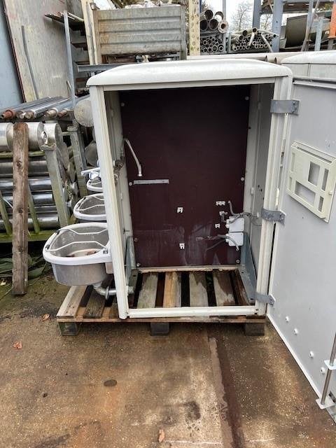 2204. Polyester camping kasten, Ophalen, Gebruikt, Campingkast