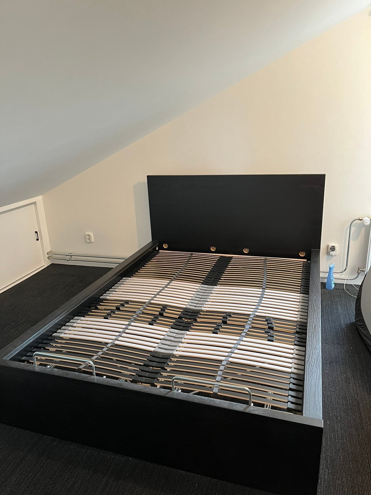 ikea malm bed zwart 140x200, Ophalen, Gebruikt, Zwart, Tweepersoons