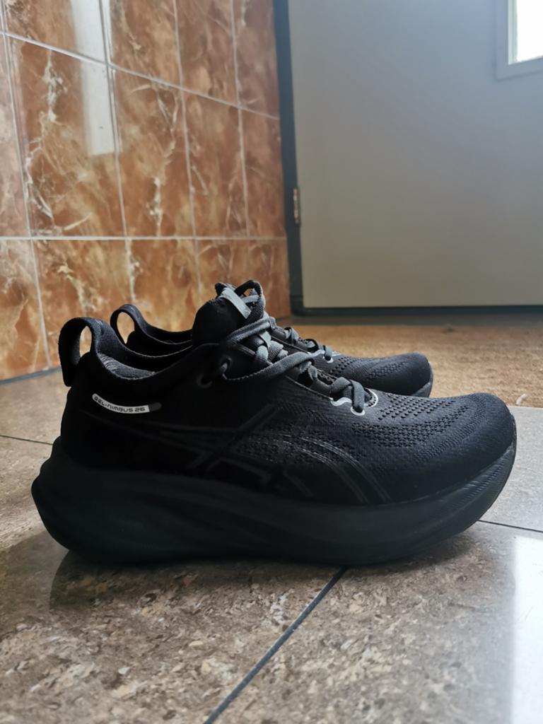 Asics Gel-Nimbus 26 dames hardloopschoenen maat 39,5, Ophalen of Verzenden, Zo goed als nieuw, Asics, Sportschoenen