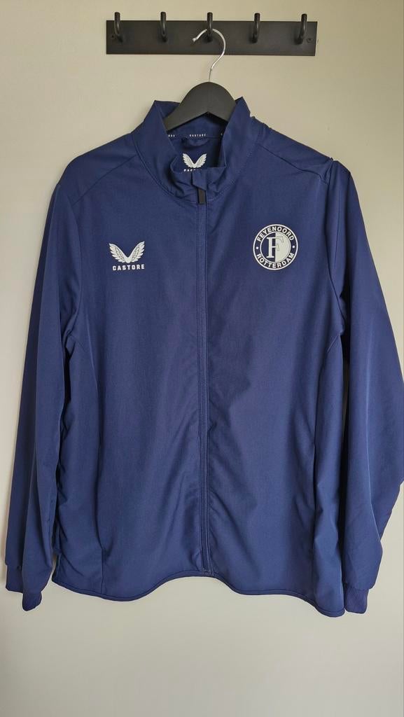 Heren trainingsvest Castore Feyenoord maat L, Maat 52/54 (L), Nieuw, Ophalen of Verzenden, Voetbal