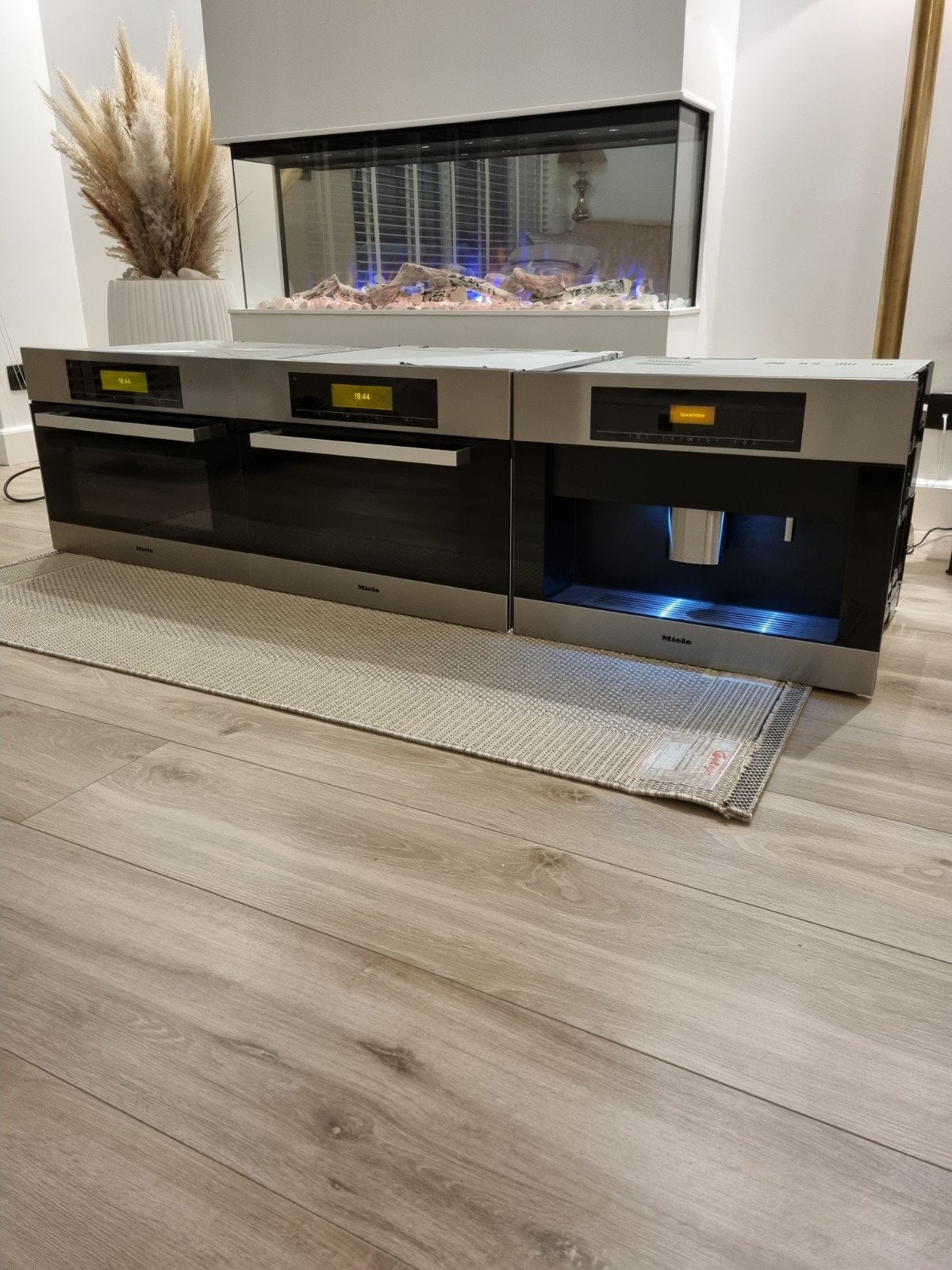 Luxe Miele set combi oven, combi stoomoven en koffiemachine, Witgoed en Apparatuur, Ophalen, Afneembaar waterreservoir, 10 kopjes of meer