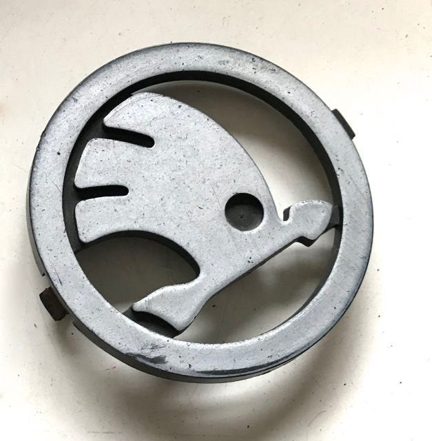 SKODA 80s -  logo merk embleem, Ophalen of Verzenden, Gebruikt, Auto's
