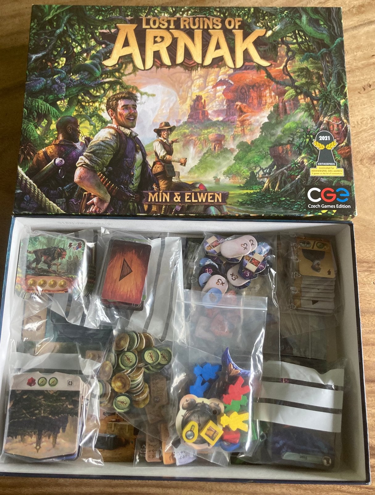 Lost Ruins of Arnak bordspel (Engelse versie), Hobby en Vrije tijd, Gezelschapsspellen | Bordspellen, Ophalen of Verzenden, Zo goed als nieuw