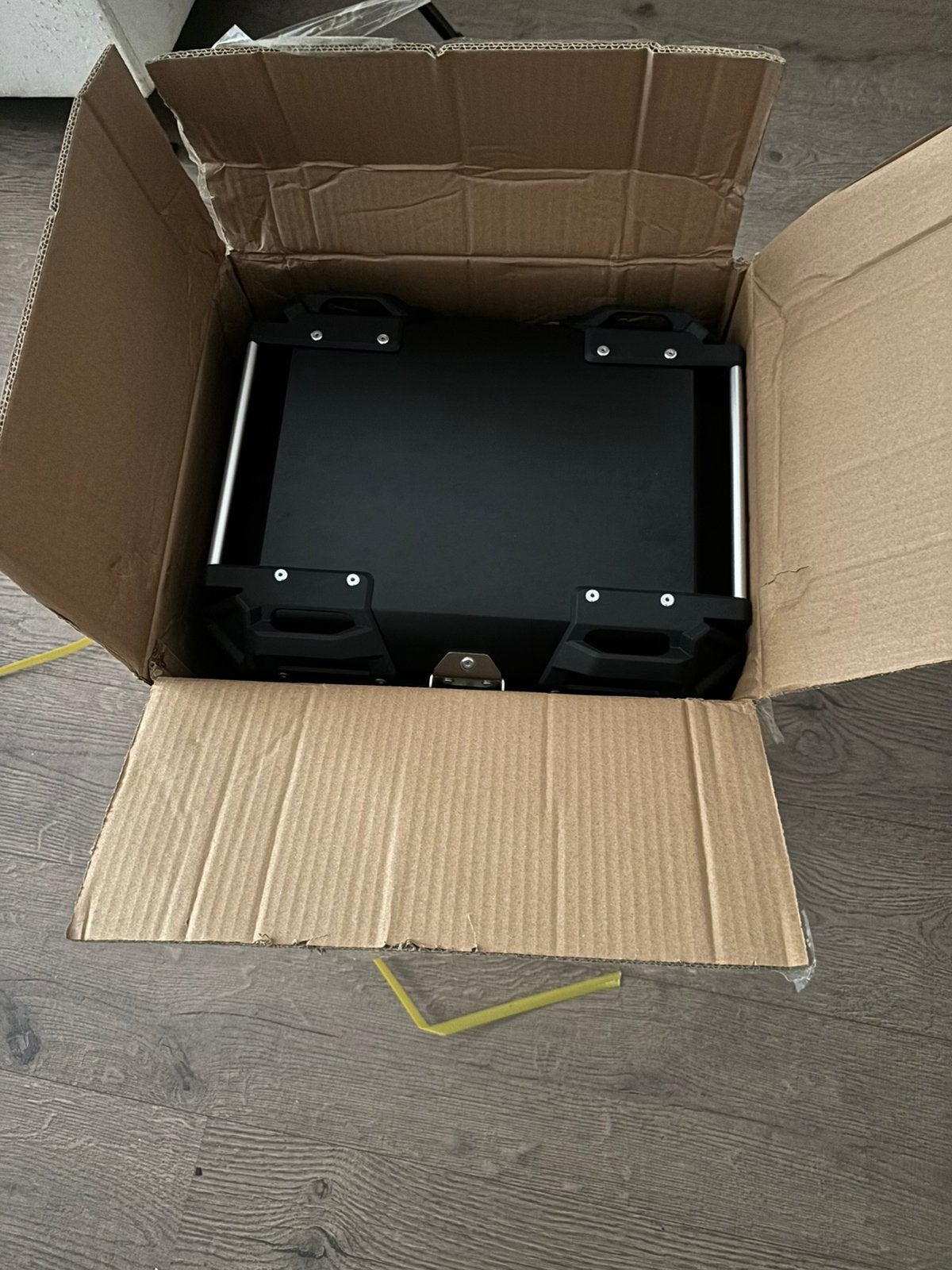 Universele Zwarte Aluminium Motor Topkoffer 36L, Motoren, Ophalen, Zo goed als nieuw