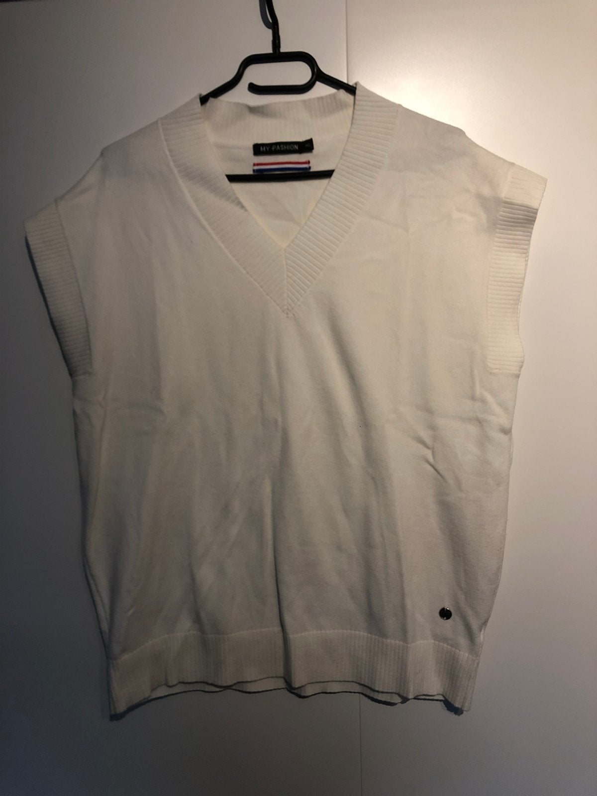 Witte Spencer / Trui zonder mouwen M/L MY-PASHION, Ophalen of Verzenden, Zo goed als nieuw, Maat 42/44 (L), Wit