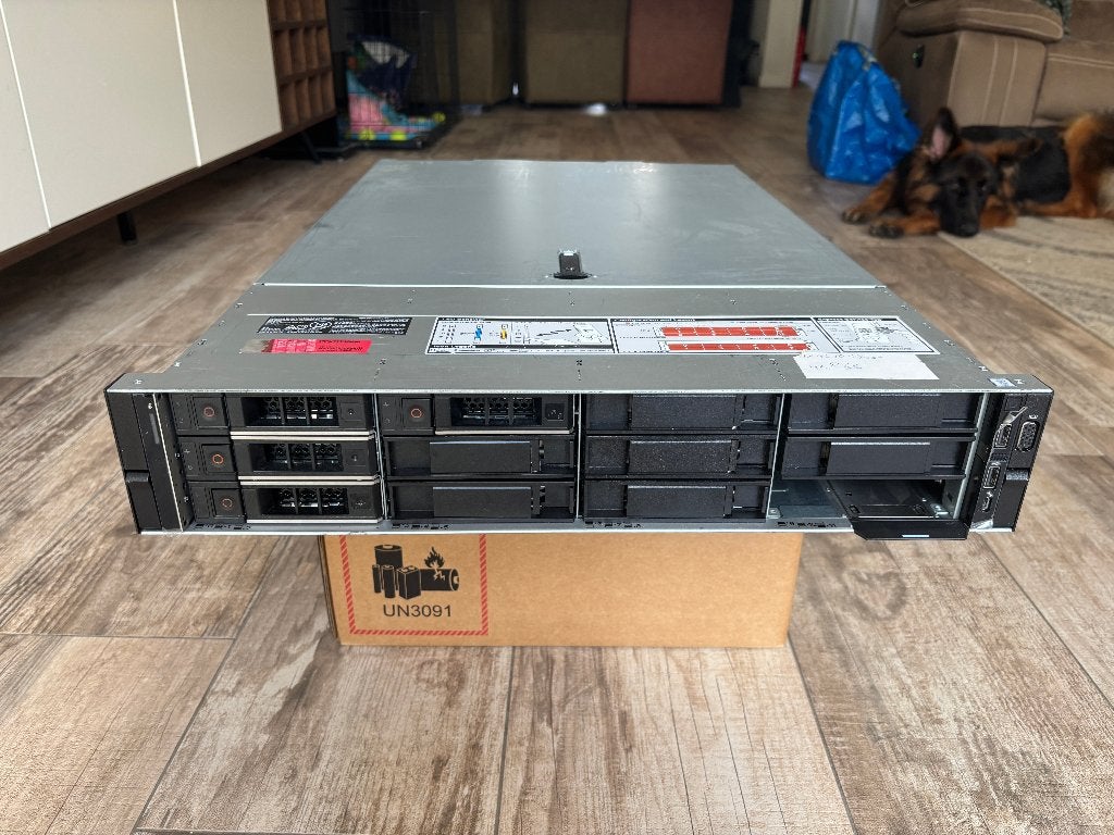 Dell Poweredge 740Xd 2xXeon Silver 4210 64Gb 4x3tb + 2x200Gb, Computers en Software, Ophalen, Gebruikt, 2 tot 3 Ghz, 64 GB