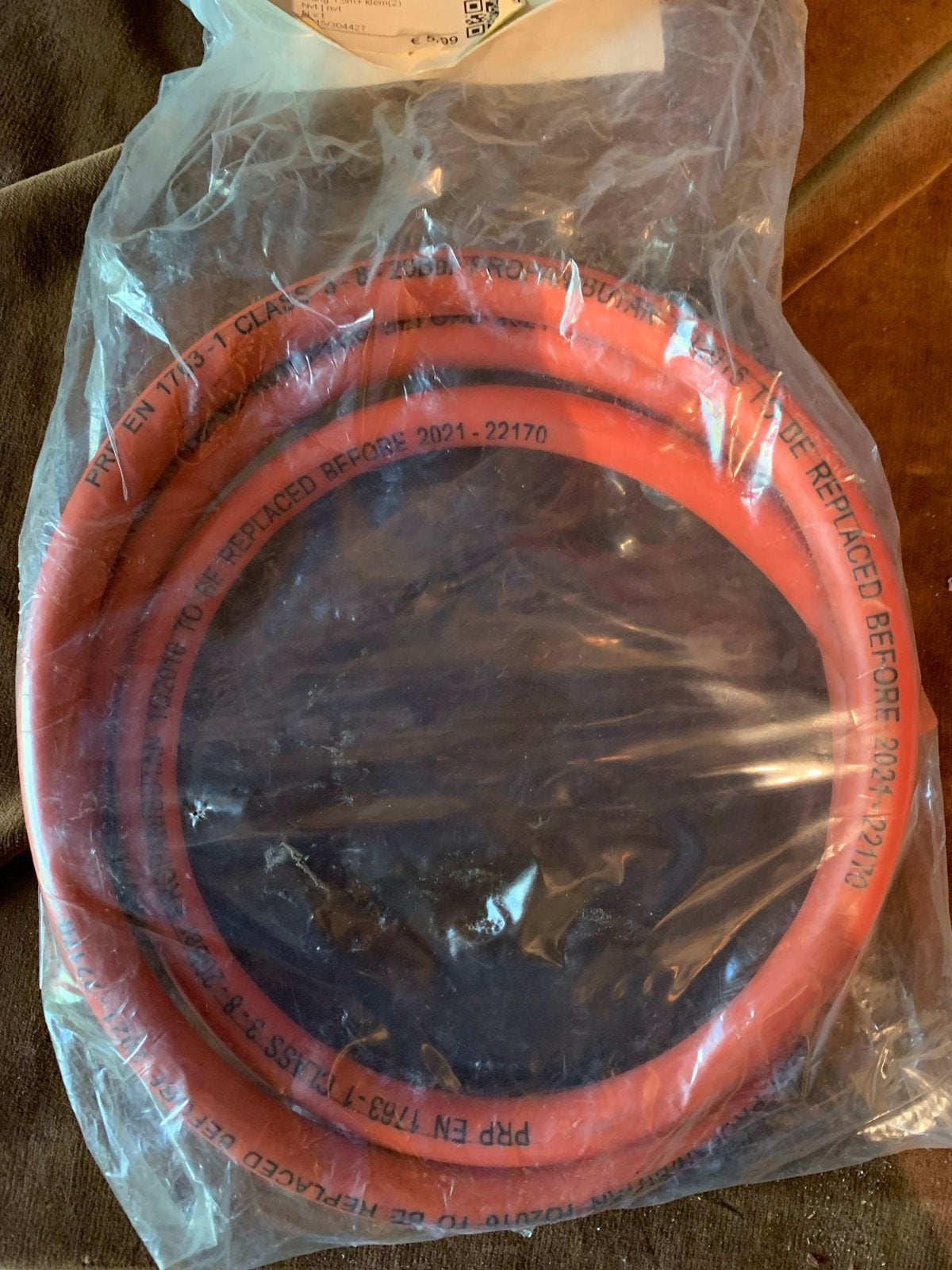 Gasslang 1,5m met klemmen - Nieuw in verpakking, Ophalen of Verzenden, Nieuw, Overige merken, Kabel of Snoer