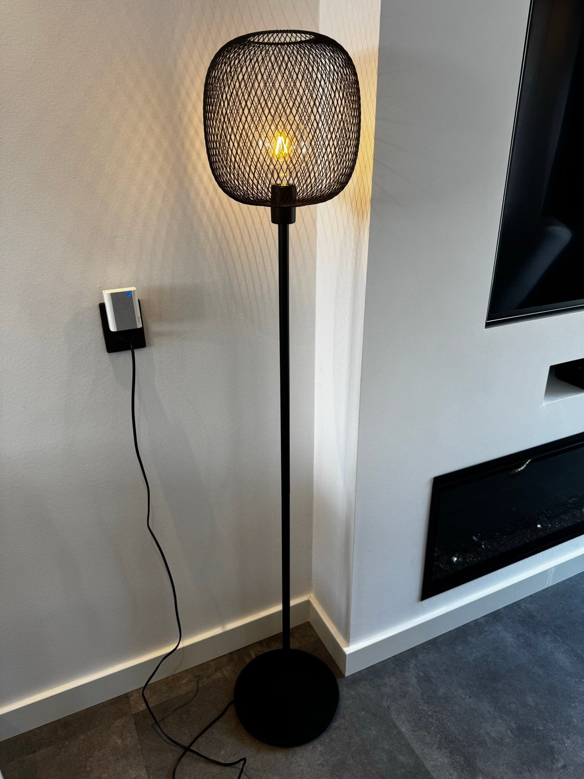 Zwarte vloerlamp, Ophalen, Gebruikt, 100 tot 150 cm, E27 (groot)