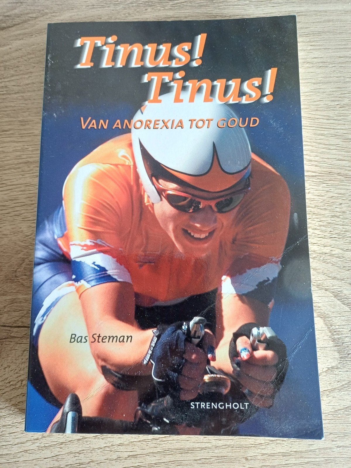 Tinus! Tinus! Van Anorexia tot Goud - Ongelezen Boek, Boeken, Ophalen of Verzenden, Zo goed als nieuw, Bas Steman