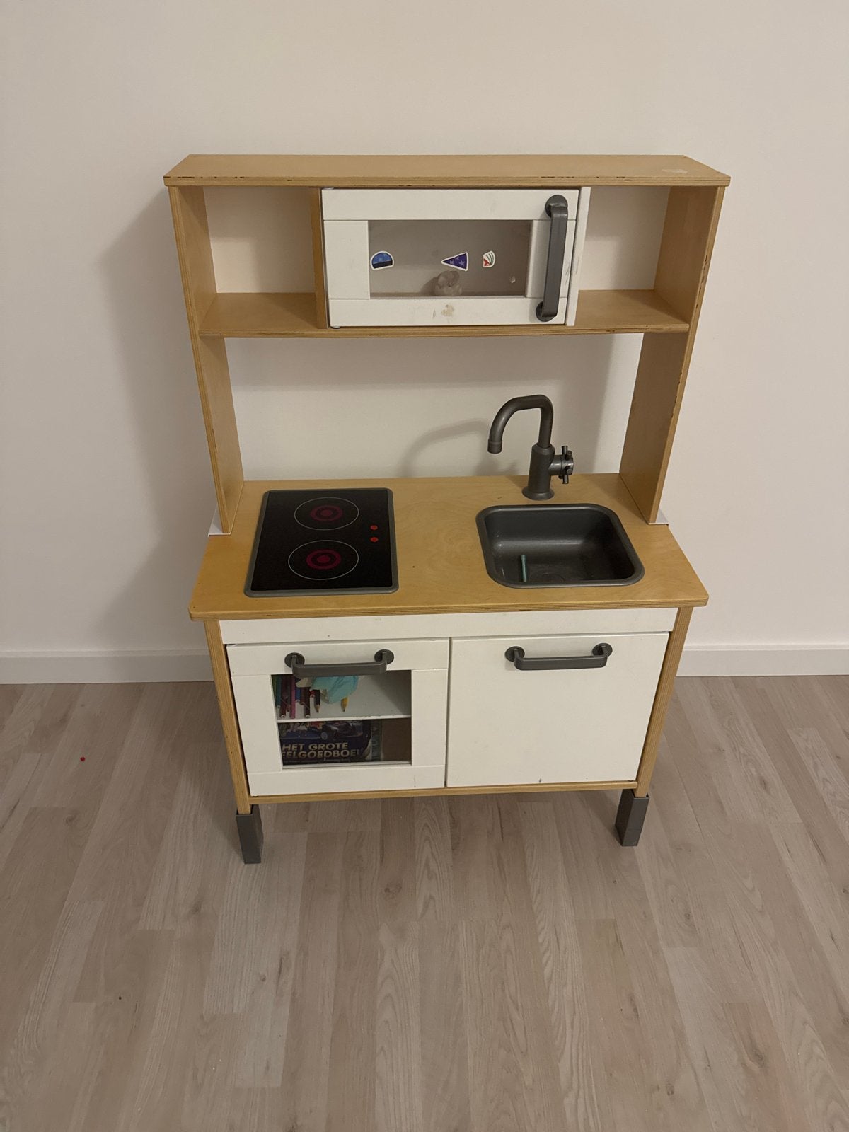 Houten speelkeuken met magnetron en kookplaat, Ophalen, Gebruikt, Hout, Speelkeuken