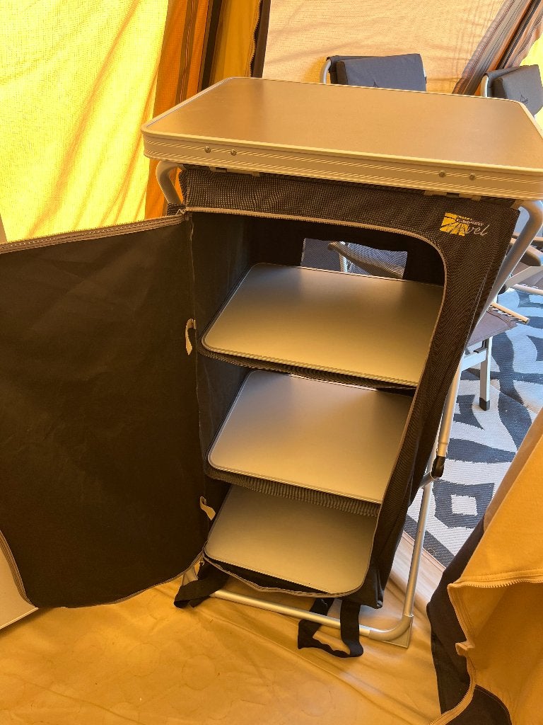 Campingkast hoog boodschappen oid, Ophalen, Zo goed als nieuw, Campingkast