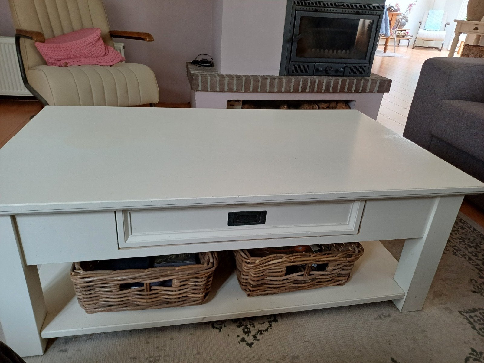 Te koop nette salon tafel, Ophalen