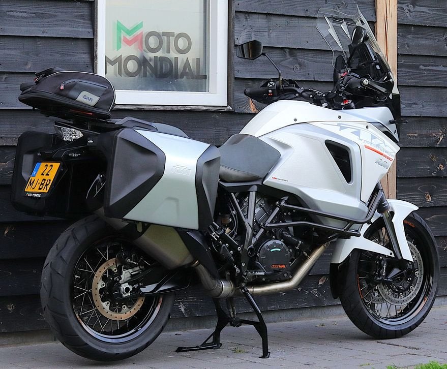 KTM 1290 SUPER ADVENTURE T (bj 2017) Koffers, Rijklaar, 2 cilinders, KTM, Motorrijbewijs A, Bedrijf