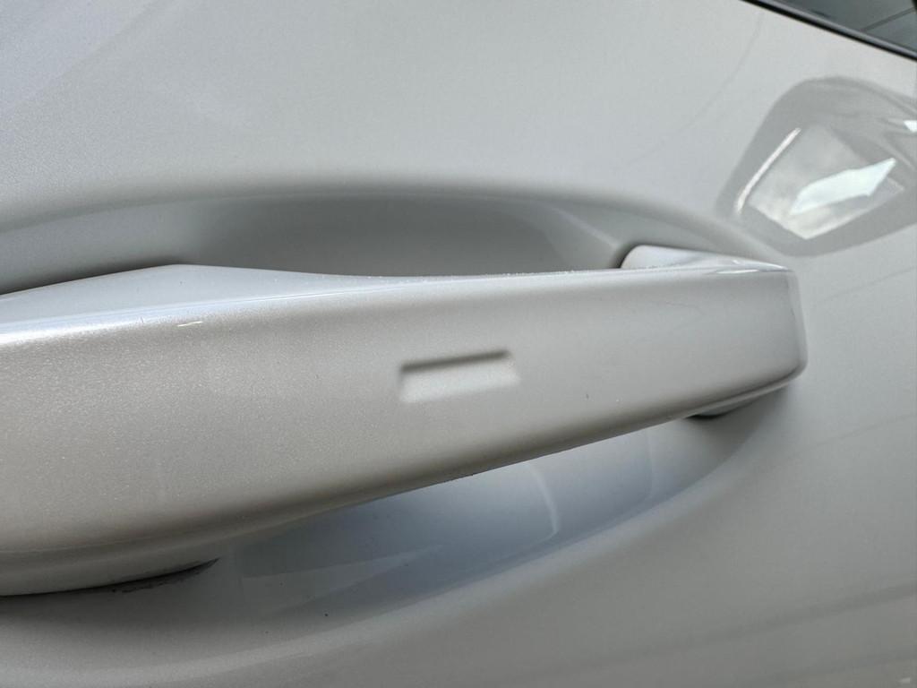 Volkswagen TIGUAN 1.5 eTSI R-Line [Pano|HUD|H&K|StuurVW|Trek, Euro 6, 4 cilinders, 150 pk, Wit