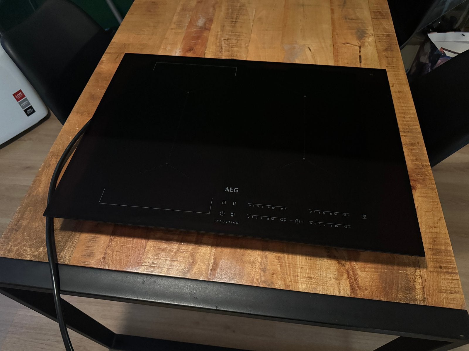 AEG IKE74440B Inductieplaat - Erg netjes, Witgoed en Apparatuur, Kookplaten, Ophalen, 4 kookzones, Zo goed als nieuw, Inbouw
