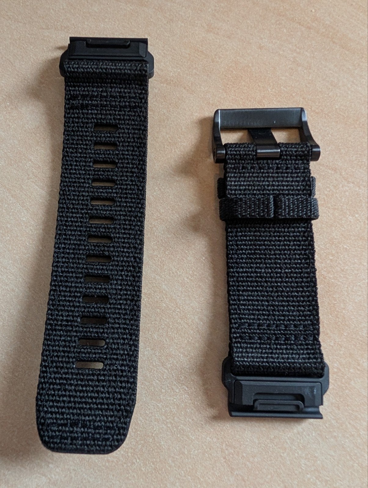 Garmin QuickFit 26mm polsband Tactical Black Nylon - Nieuw, Zwart, Garmin, Nieuw, Ophalen of Verzenden